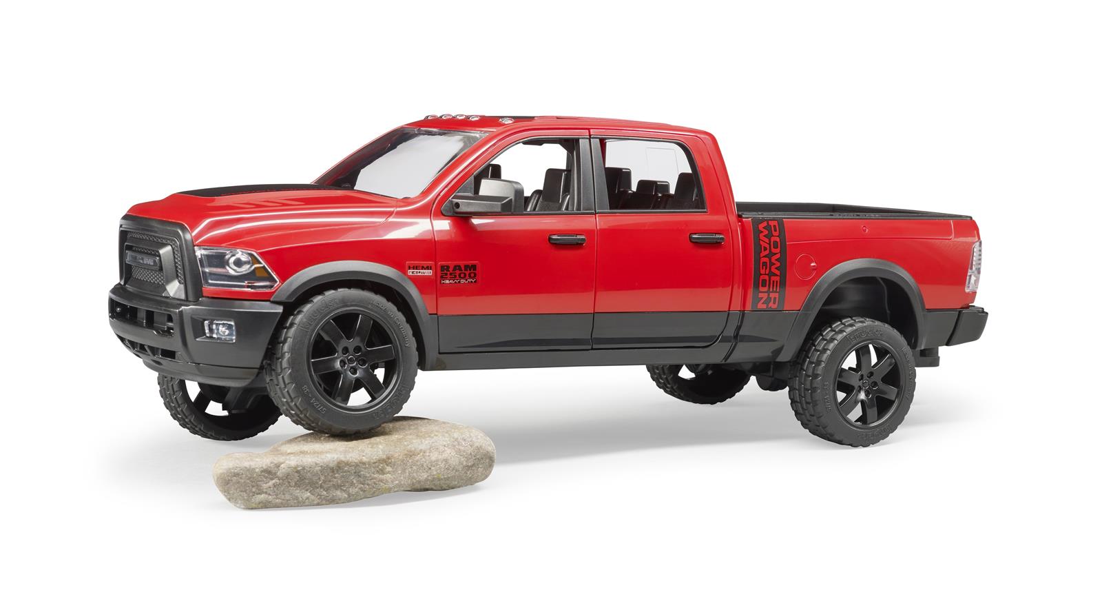 Bruder RAM Power Wagon med hestetrailer og hest